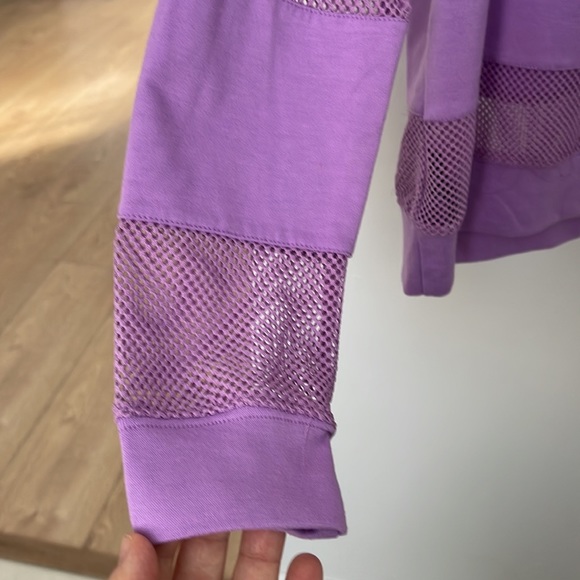 ACX active lavender top - Picture 3 of 3